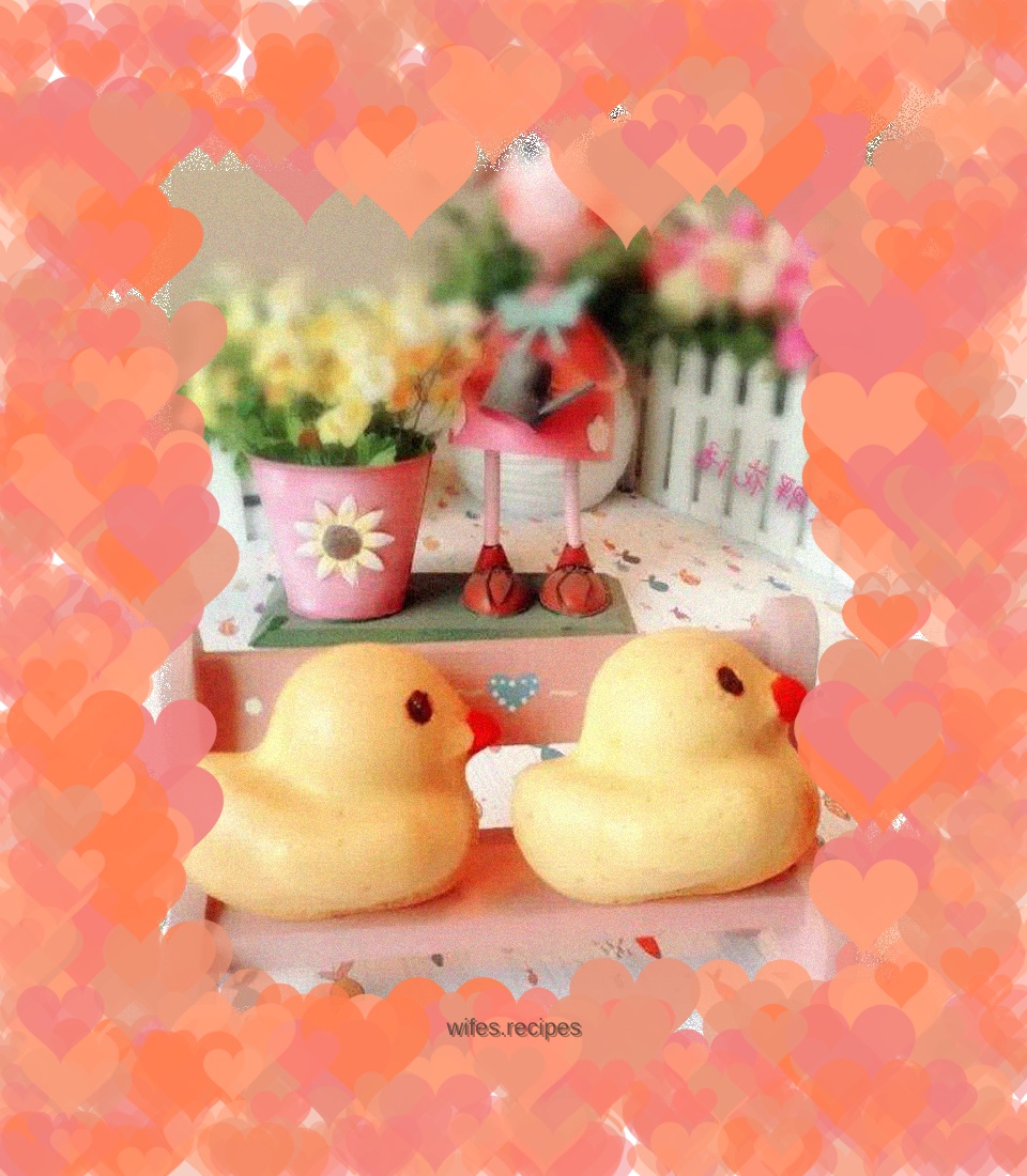 Little yellow duck Madeline