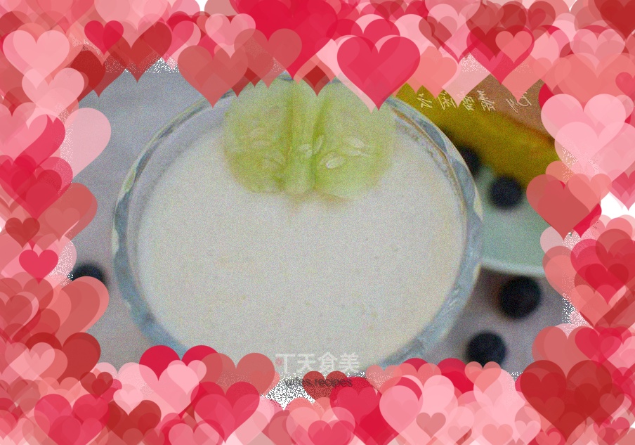 Peach yogurt smoothie