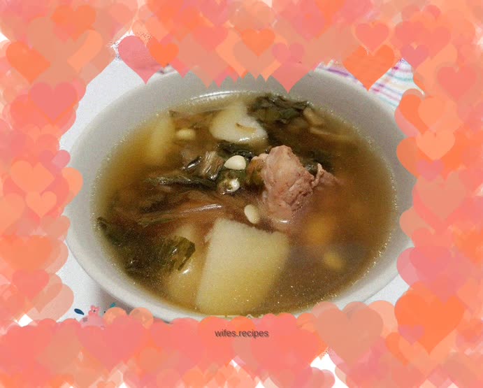 Dried vegetable, yam and big bone soup