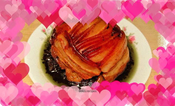 Braised pork with pickled vegetables