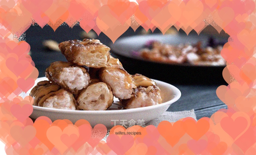 Fried dough sticks stuffed with shrimp