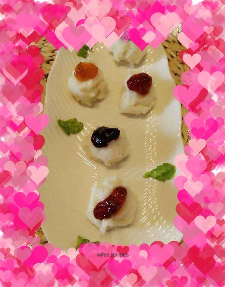 Colorful fruity yam puree