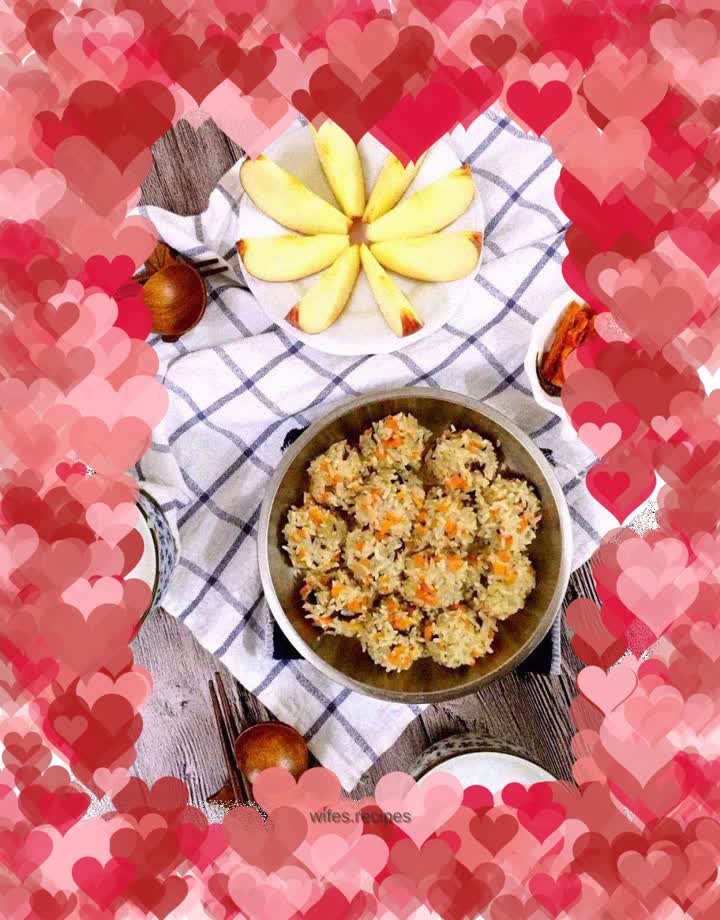 Mushroom, glutinous rice and meatballs