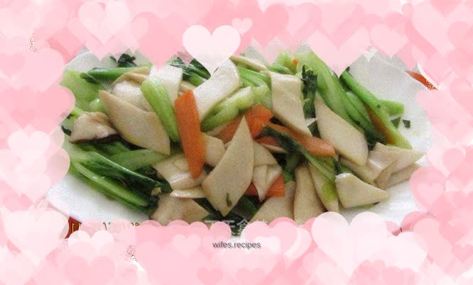 Stir-fried rapeseed with king oyster mushroom