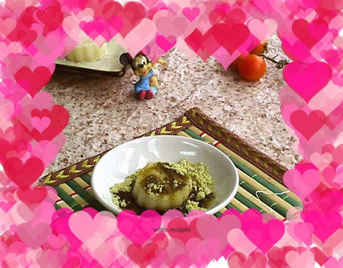 Bean flour brown sugar glutinous rice cake