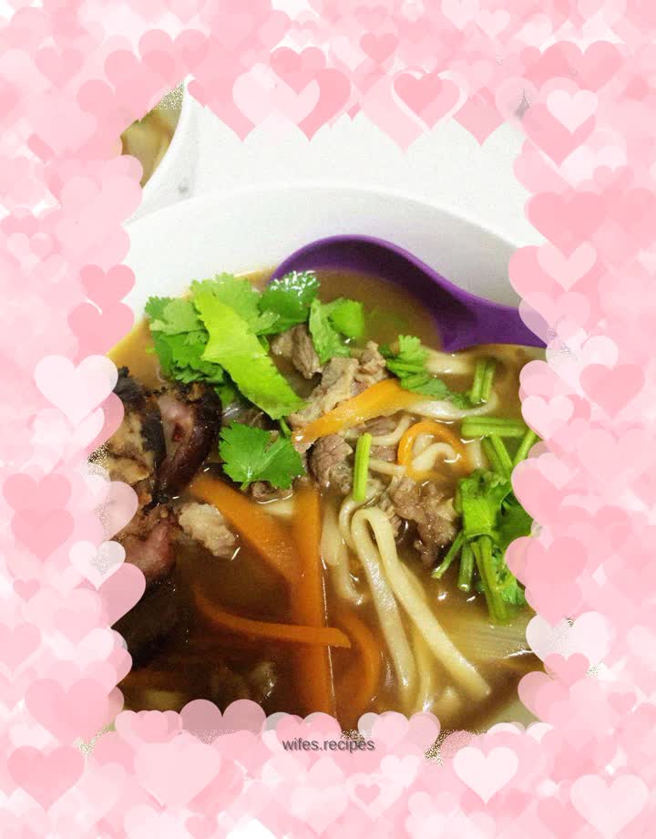 Beef noodle soup
