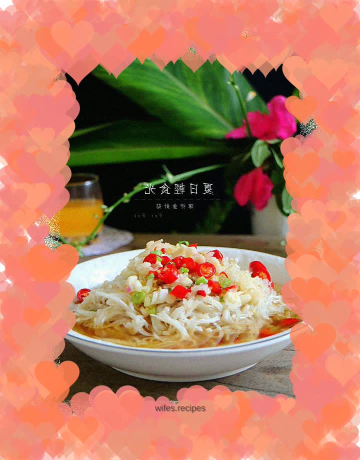 Cold Enoki Mushrooms