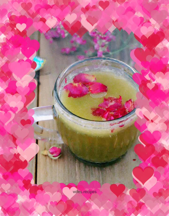 Rose Sydney Celery Juice