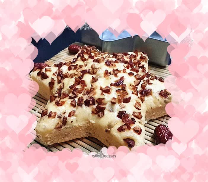 Egg and red date steamed cake