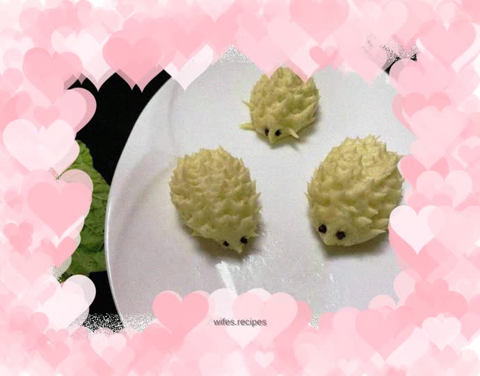 Little Hedgehog Bean Paste Bun