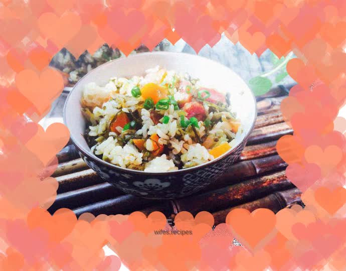 Braised rice with pickled vegetables and sausage