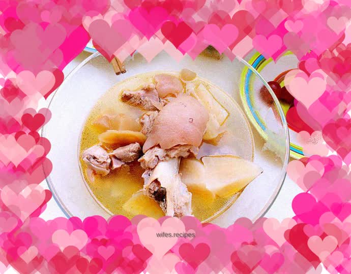 White radish and hoof soup