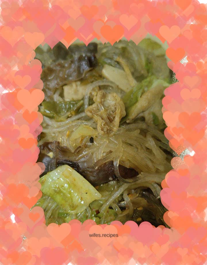 Spicy and Sour Sausage Sweet Potato Noodles