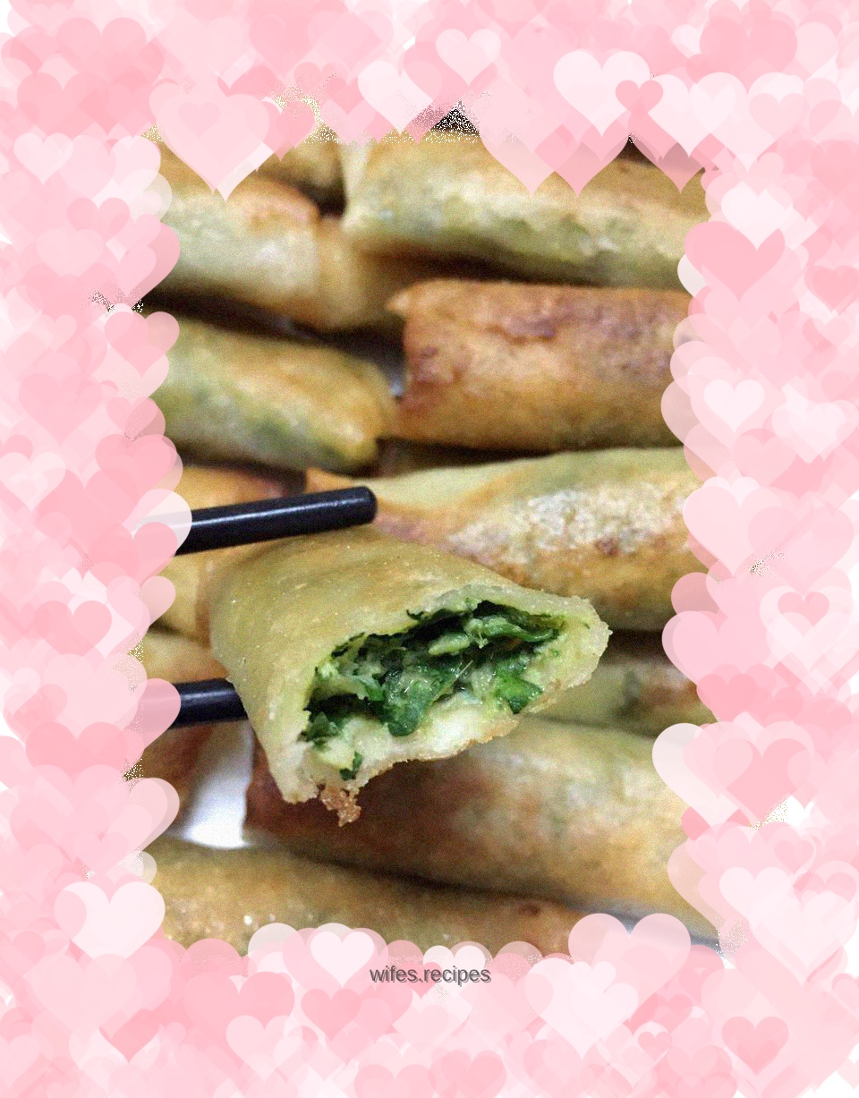 Shepherd's Purse Spring Rolls