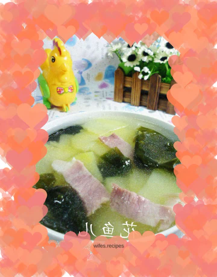 Bacon, kelp and potato soup