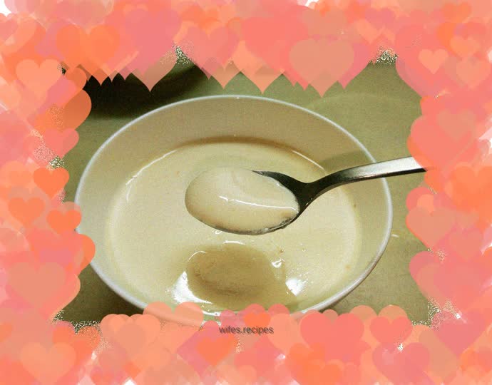 Super simple homemade ginger milk (recipe is for 3 people)