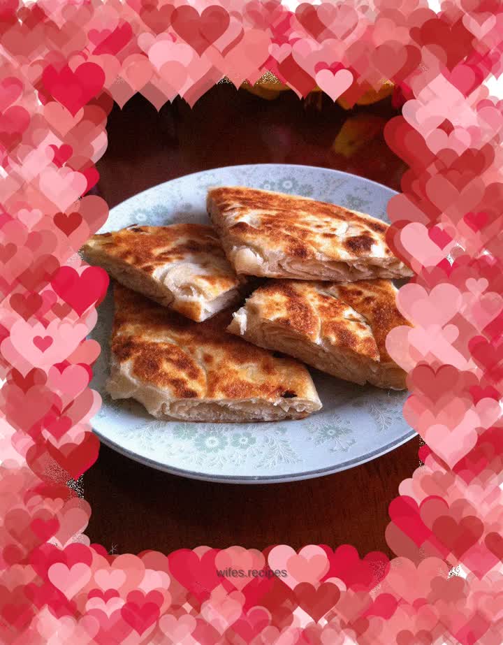 Hot noodles with scallion pancake