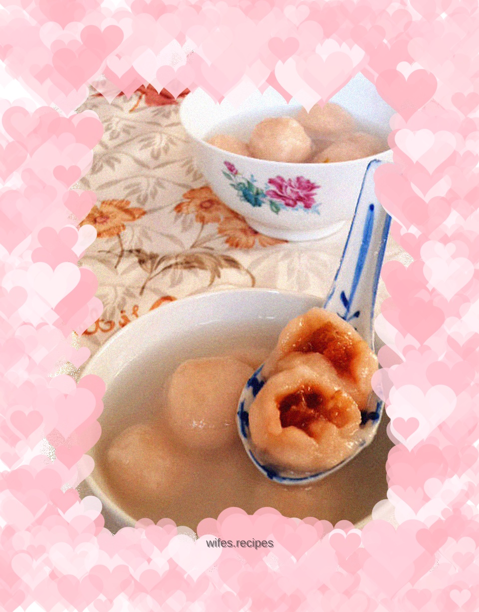 Hawthorn glutinous rice balls