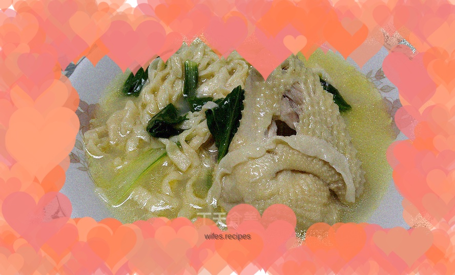 Homemade chicken soup hand-made noodles