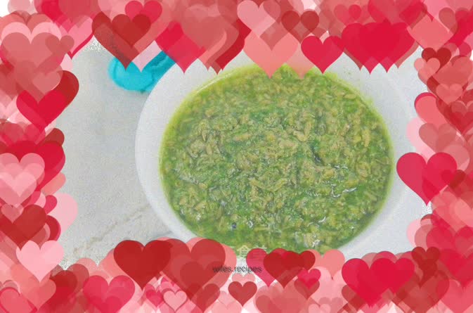 Beef, lettuce, vegetable and rice cereal, complementary food for babies, nutritionally balanced