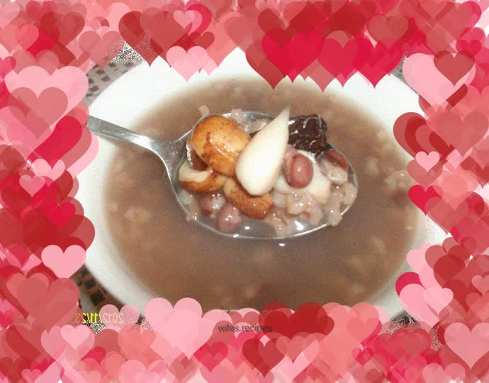 Nutritious red bean porridge