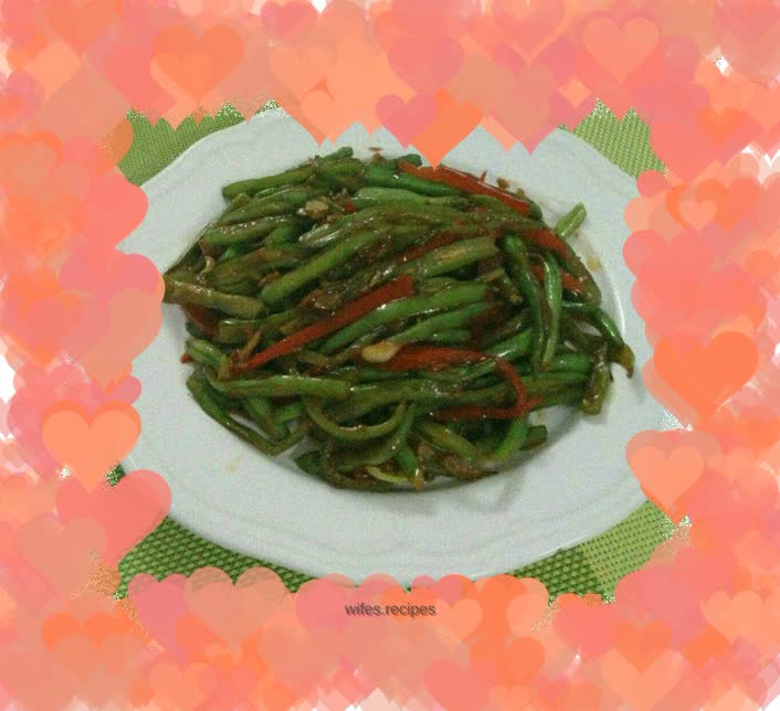 Sauce-flavored shredded beans