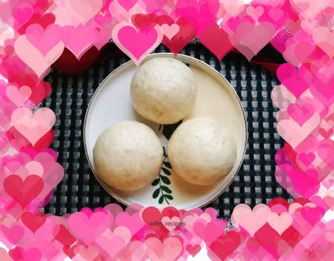 Milky oatmeal steamed buns