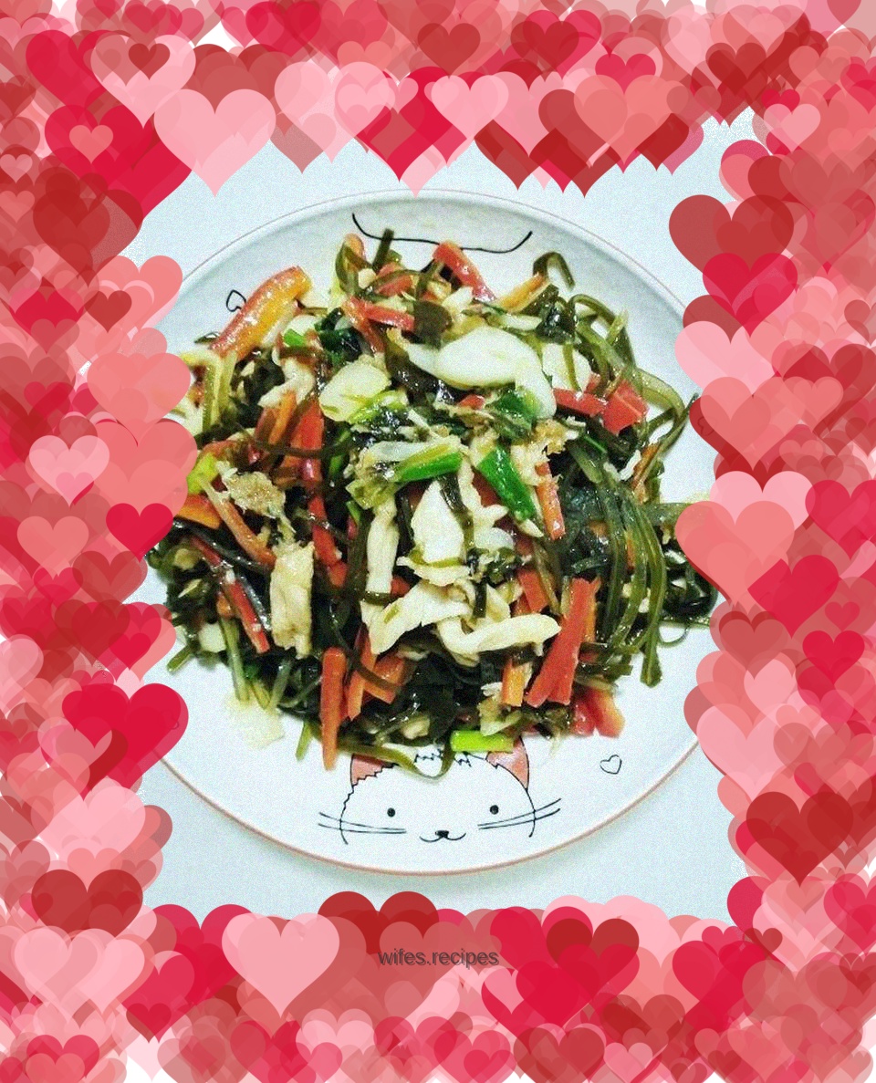 Fried seaweed with chicken