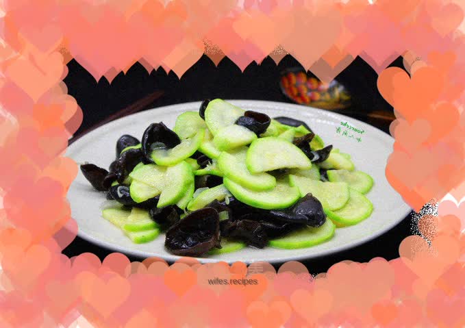 Stir-fried Yunnan melon with fungus