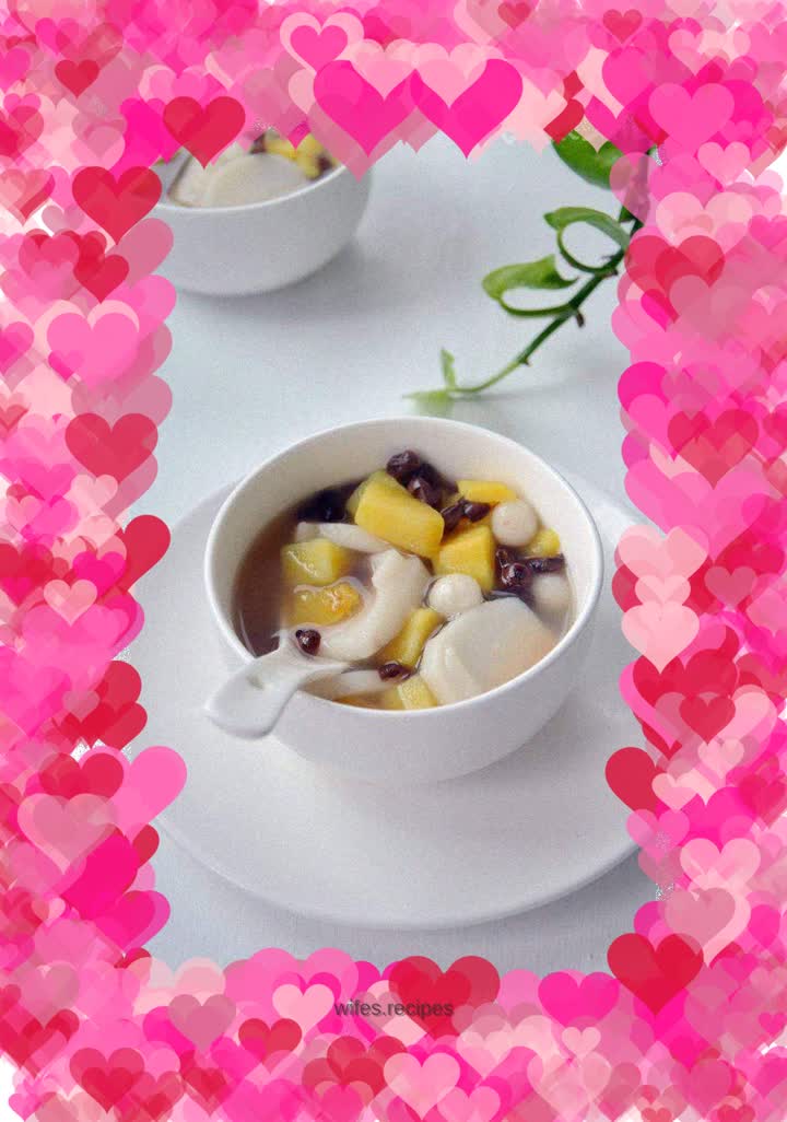 Sweet bean and osmanthus rice cake soup