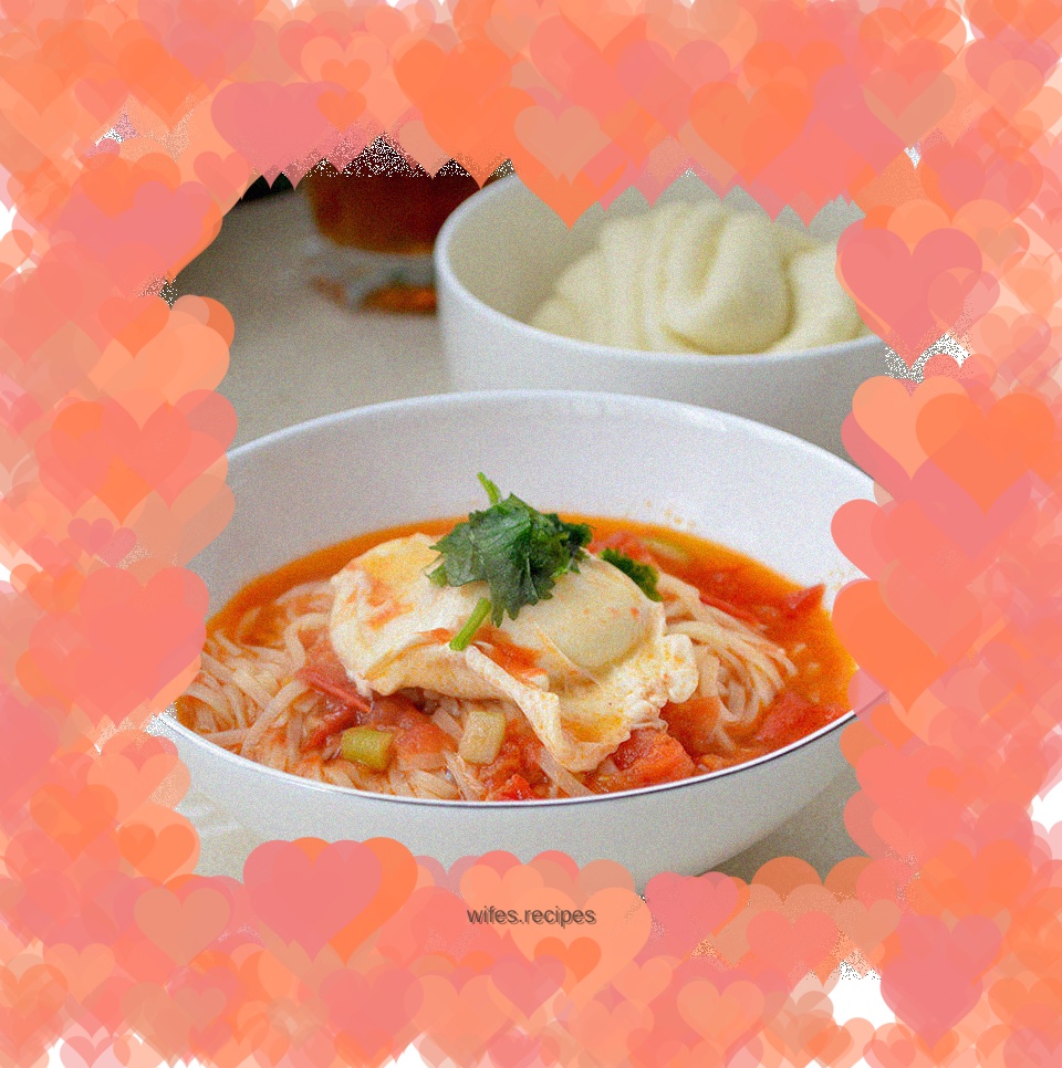 Tomato and egg noodles-soup version