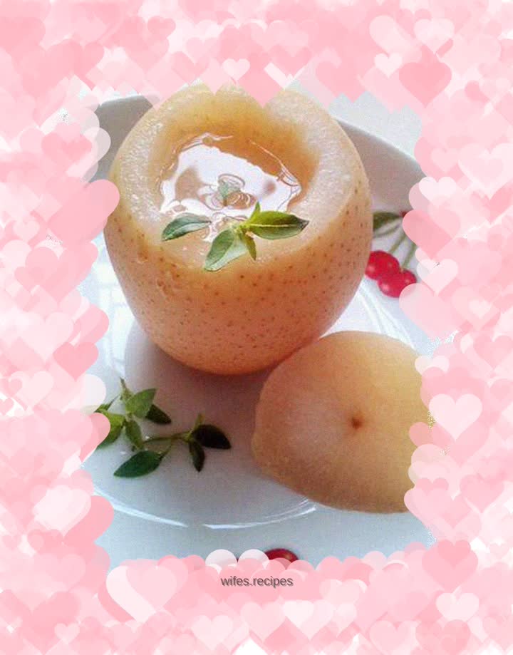 Clears the lungs and relieves cough --- Sichuan scallops and rock sugar stewed with snow pear