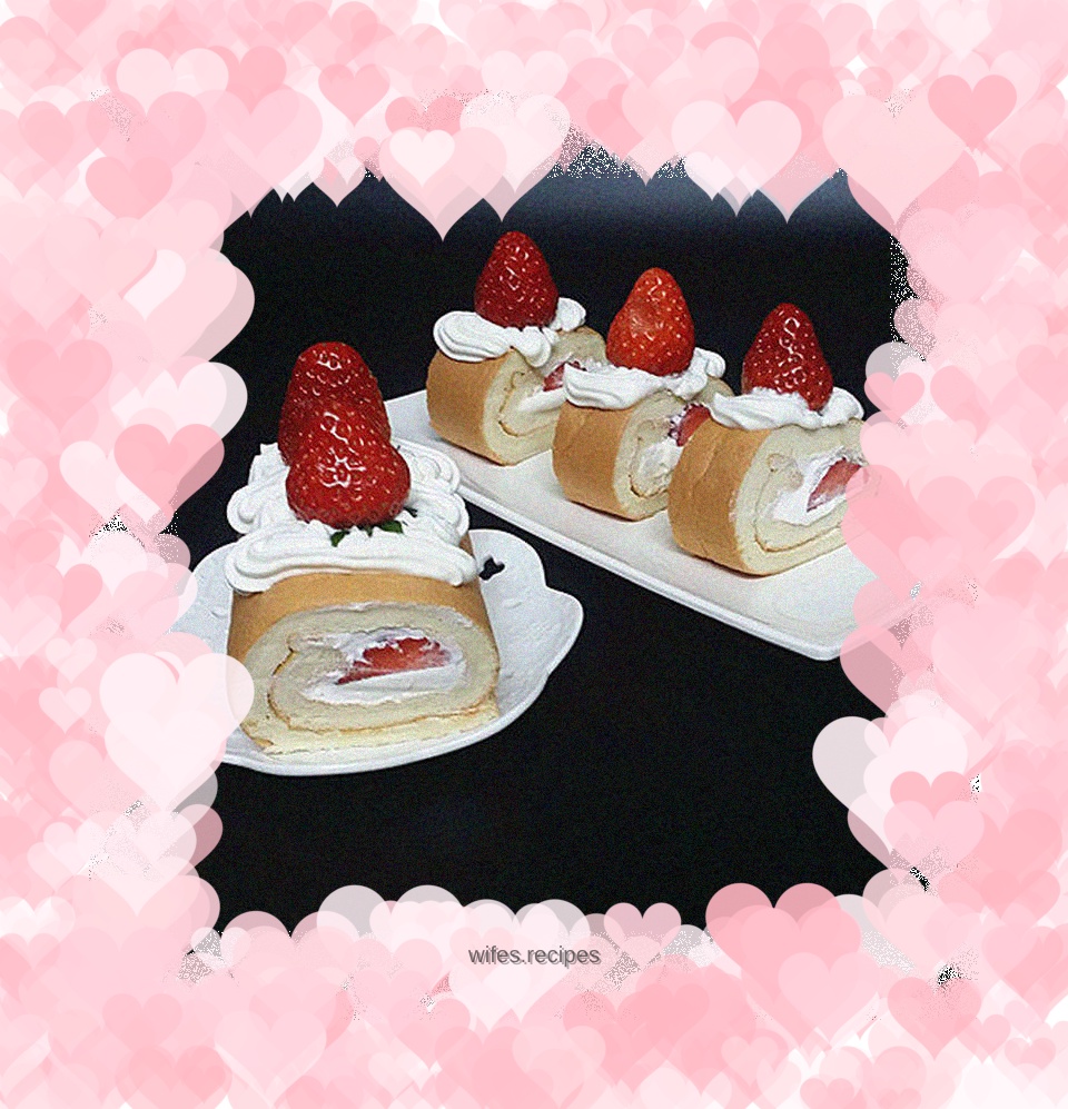 Strawberry Cream Cake Roll
