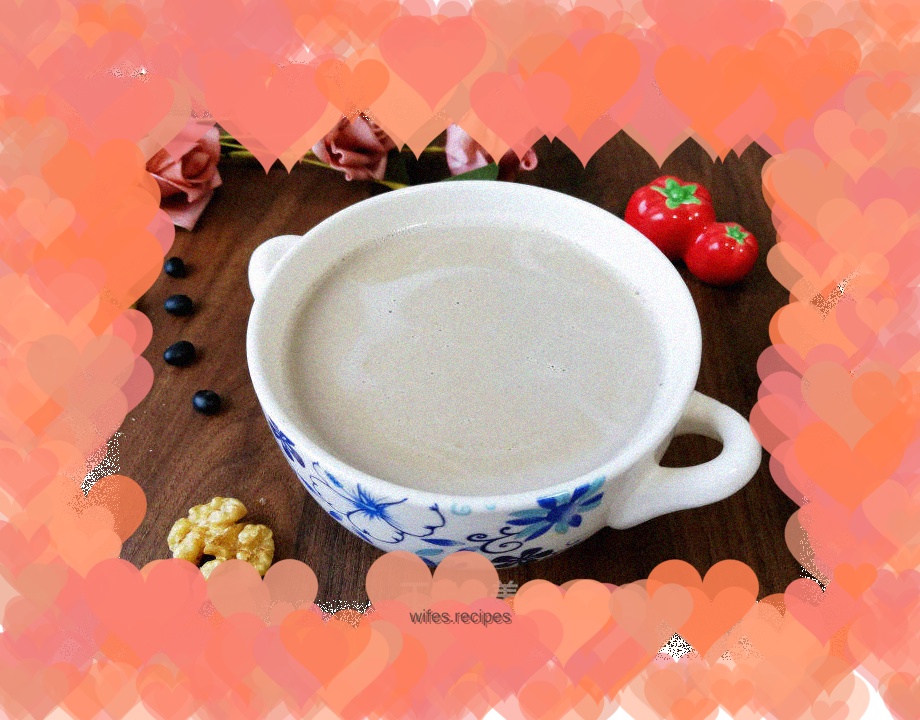 Walnut black soy milk