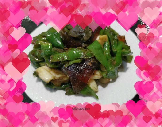 Fried preserved eggs with chili pepper