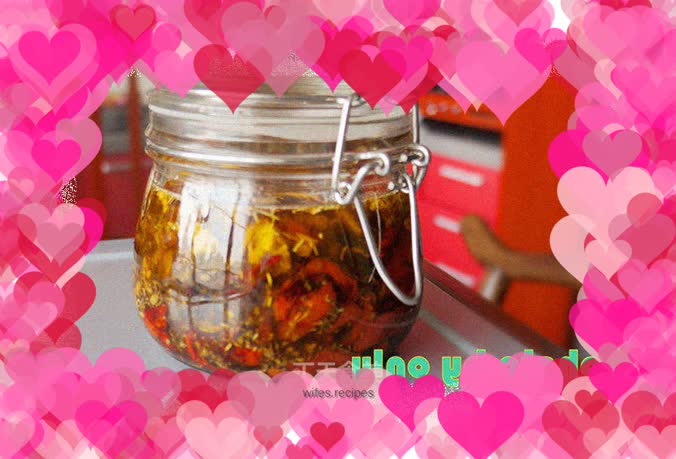 Cherry tomatoes in oil