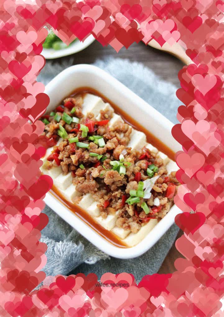 Steamed tofu with minced pepper and minced pork