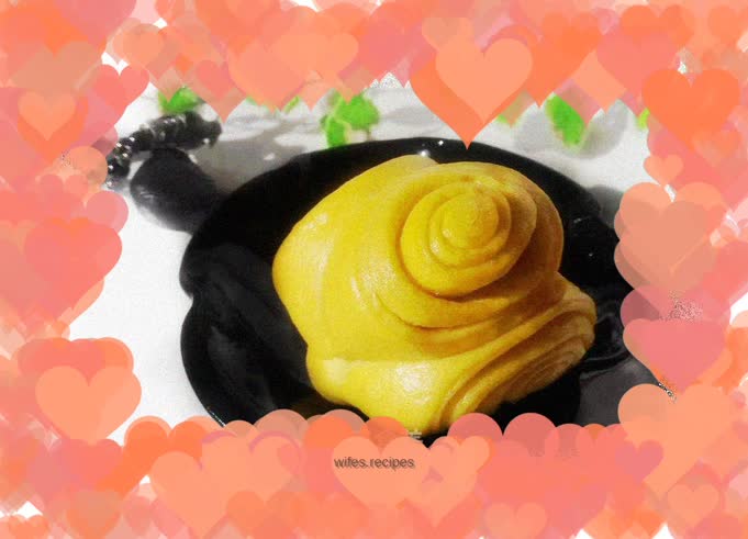 Breakfast staple food - milky pumpkin rolls