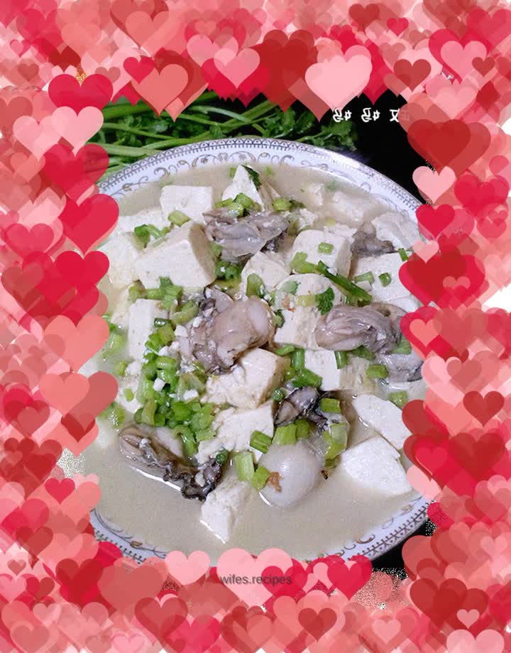 Tofu stewed with seafood