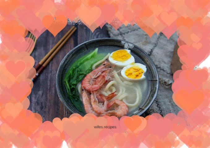 Fresh shrimps and slivers