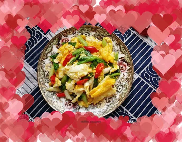 Kuaishou stir-fry: scrambled eggs with garlic sprouts