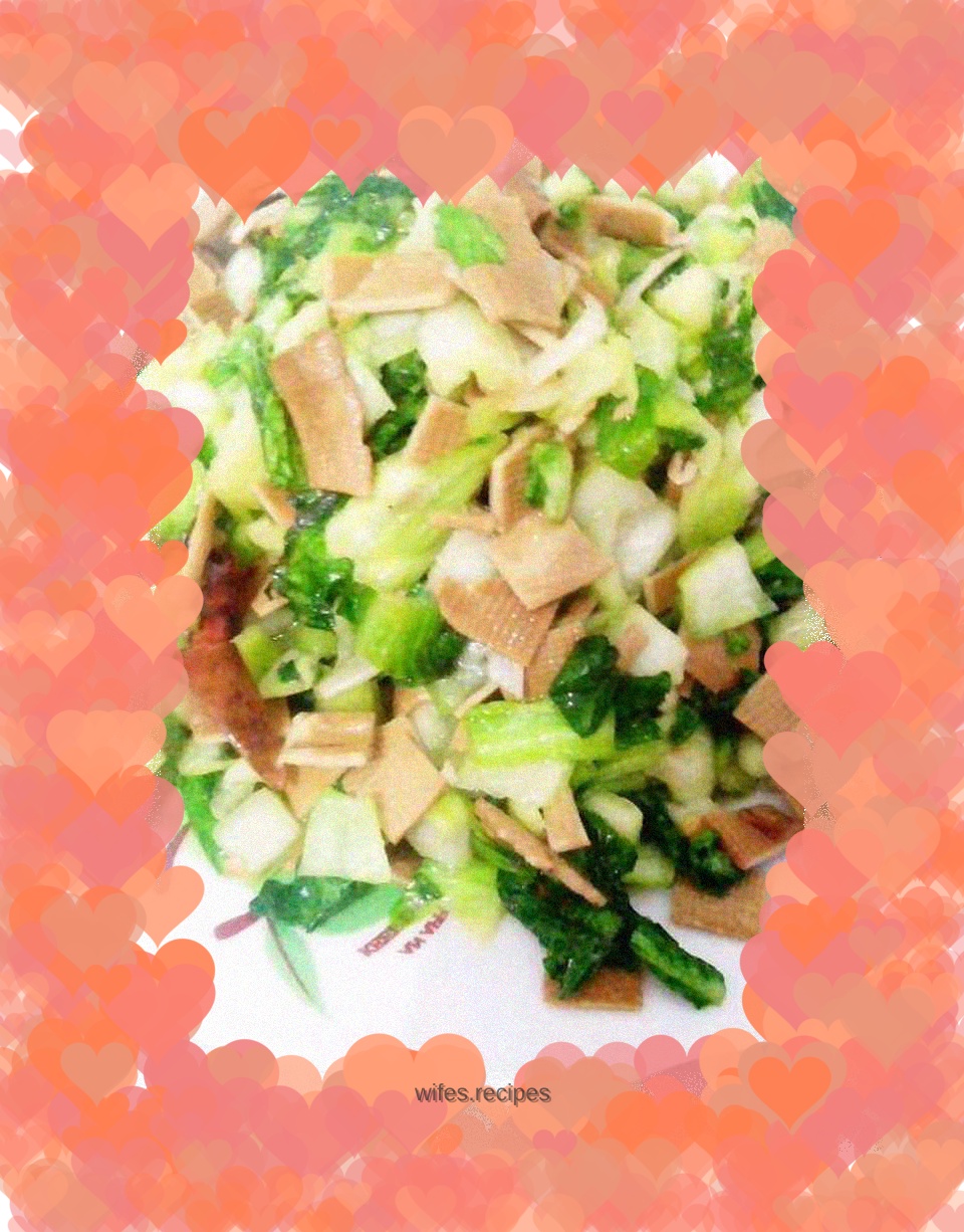 Stir-fried and pickled rapeseed