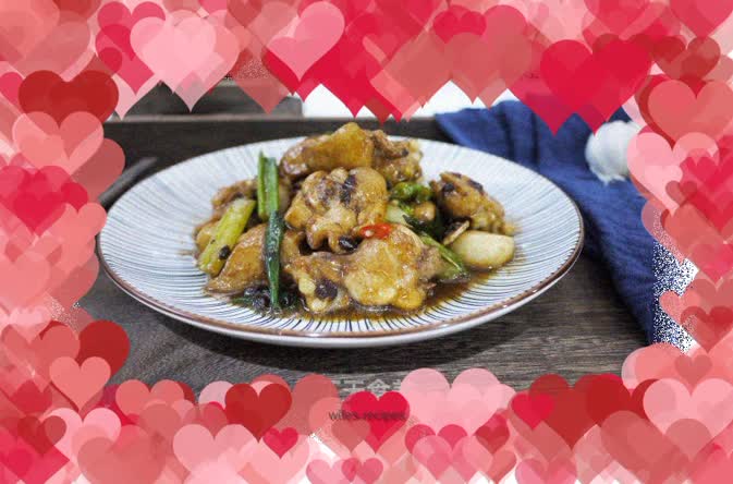 Chicken with Dried Onion and Black Beans