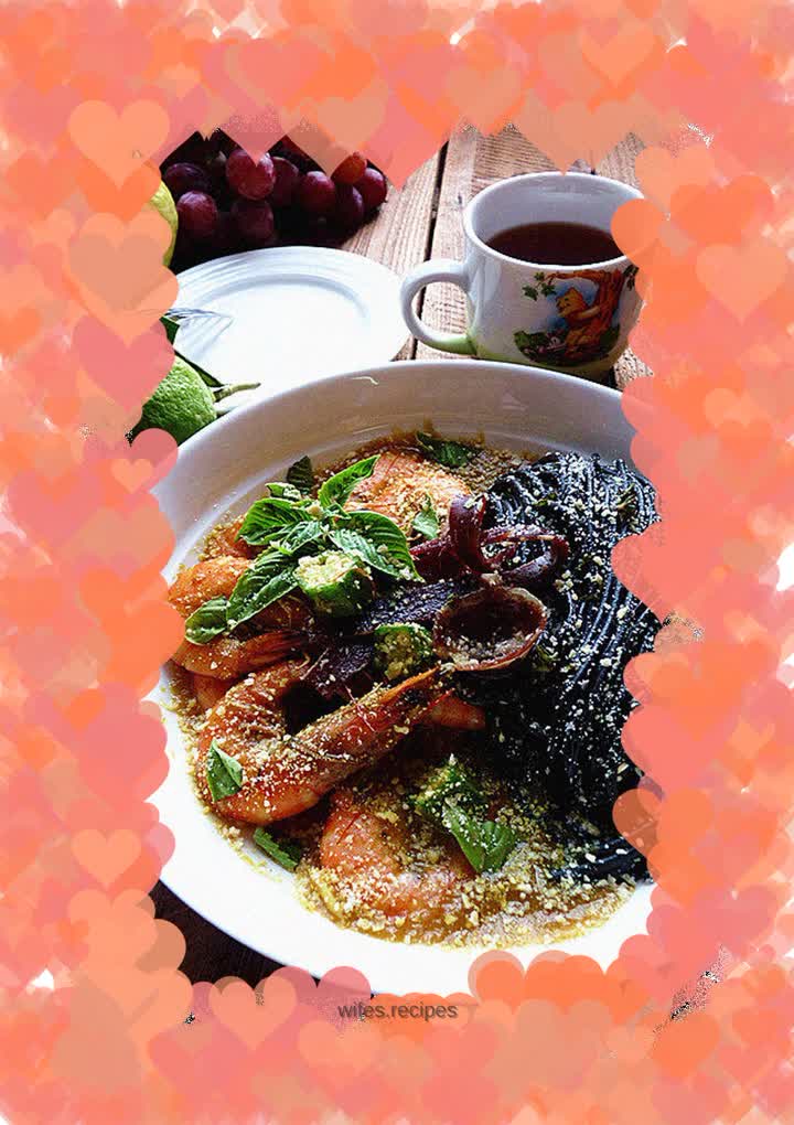 Curry Prawns and Ink Noodles