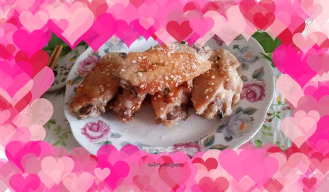 Pan-fried chicken wings