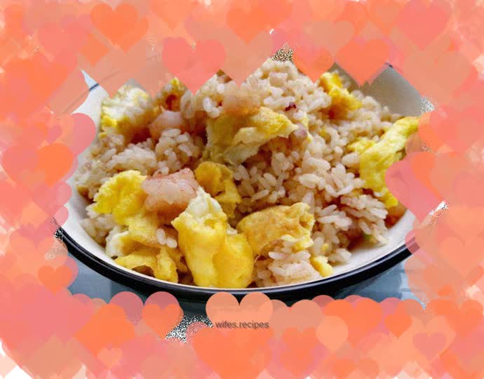 Egg and seafood fried rice