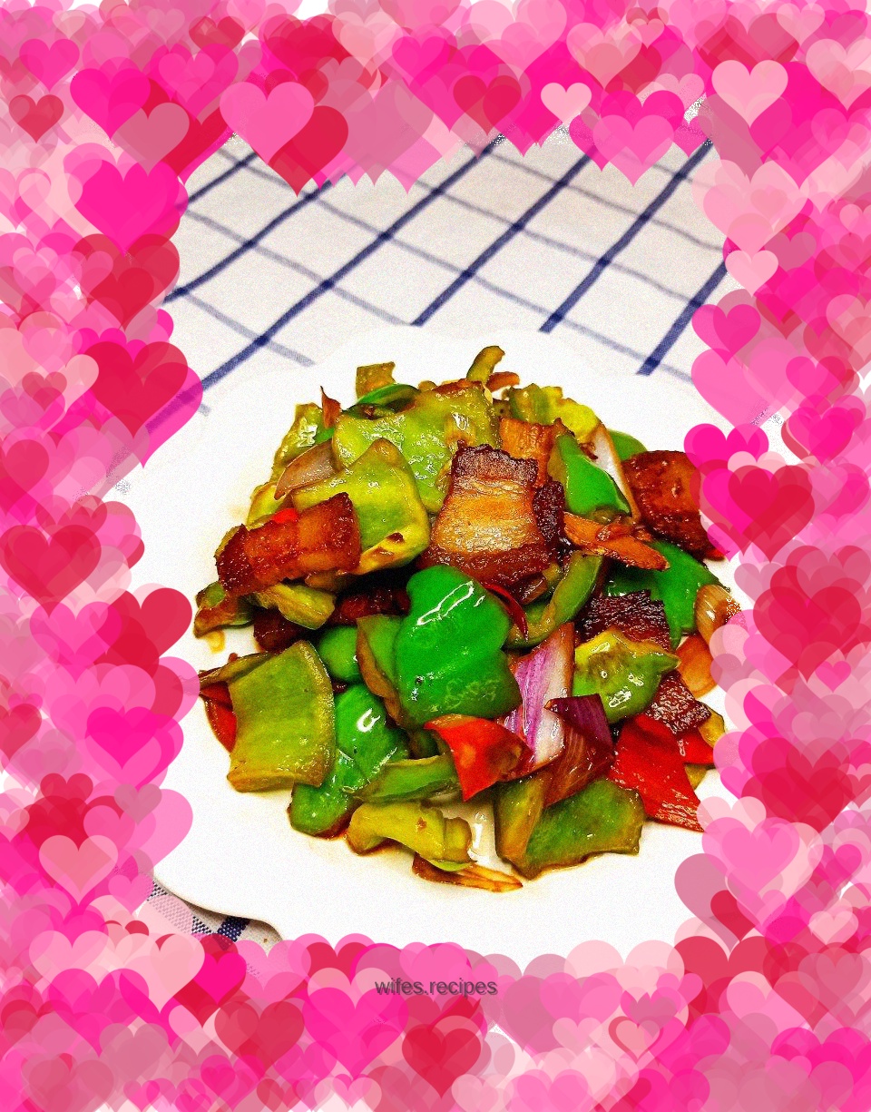 Green pepper meat slices