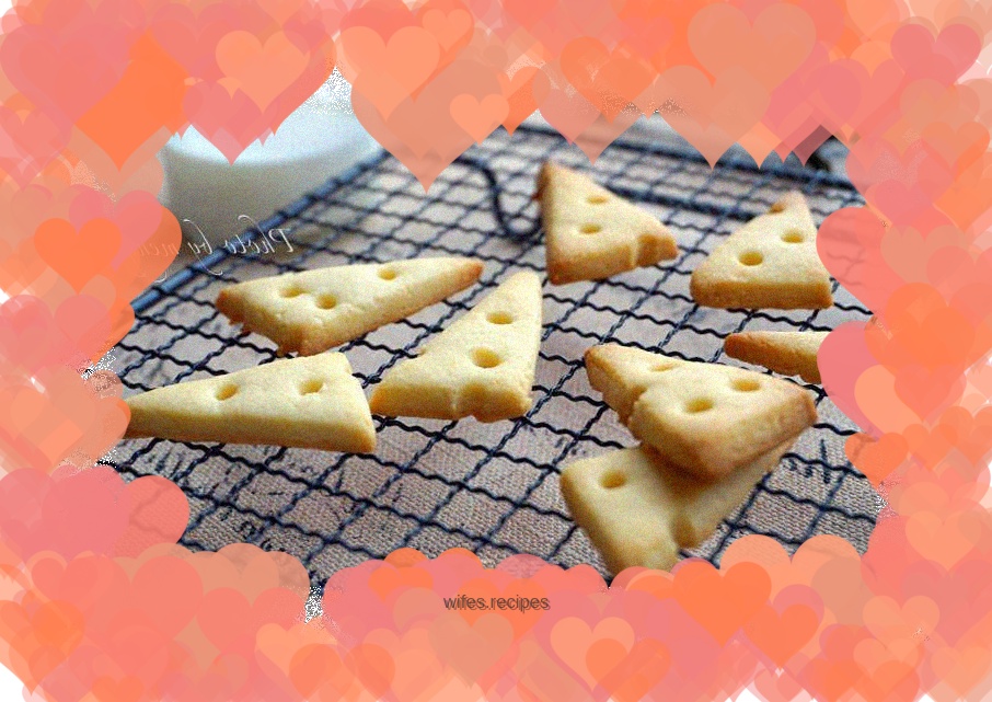 Almond cheese biscuits