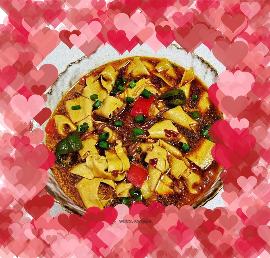 Stewed Vermicelli with Minced Pork and Tofu Skin