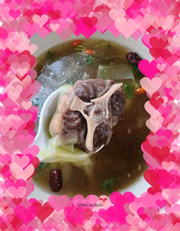 Oxtail and Cucumber Soup